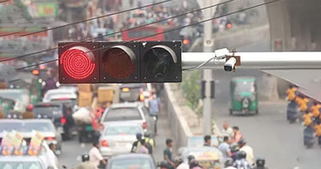 বদলাচ্ছে ঢাকার ট্রাফিক রূপরেখা